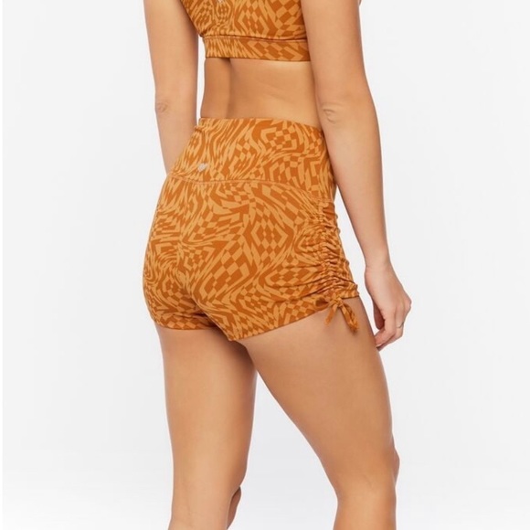 NWT geo print workout set - Picture 6 of 8